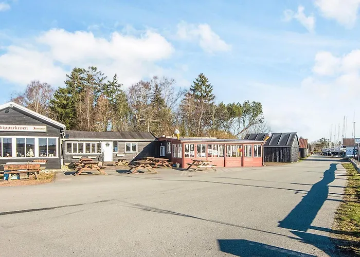 5 Person In * Højslev
